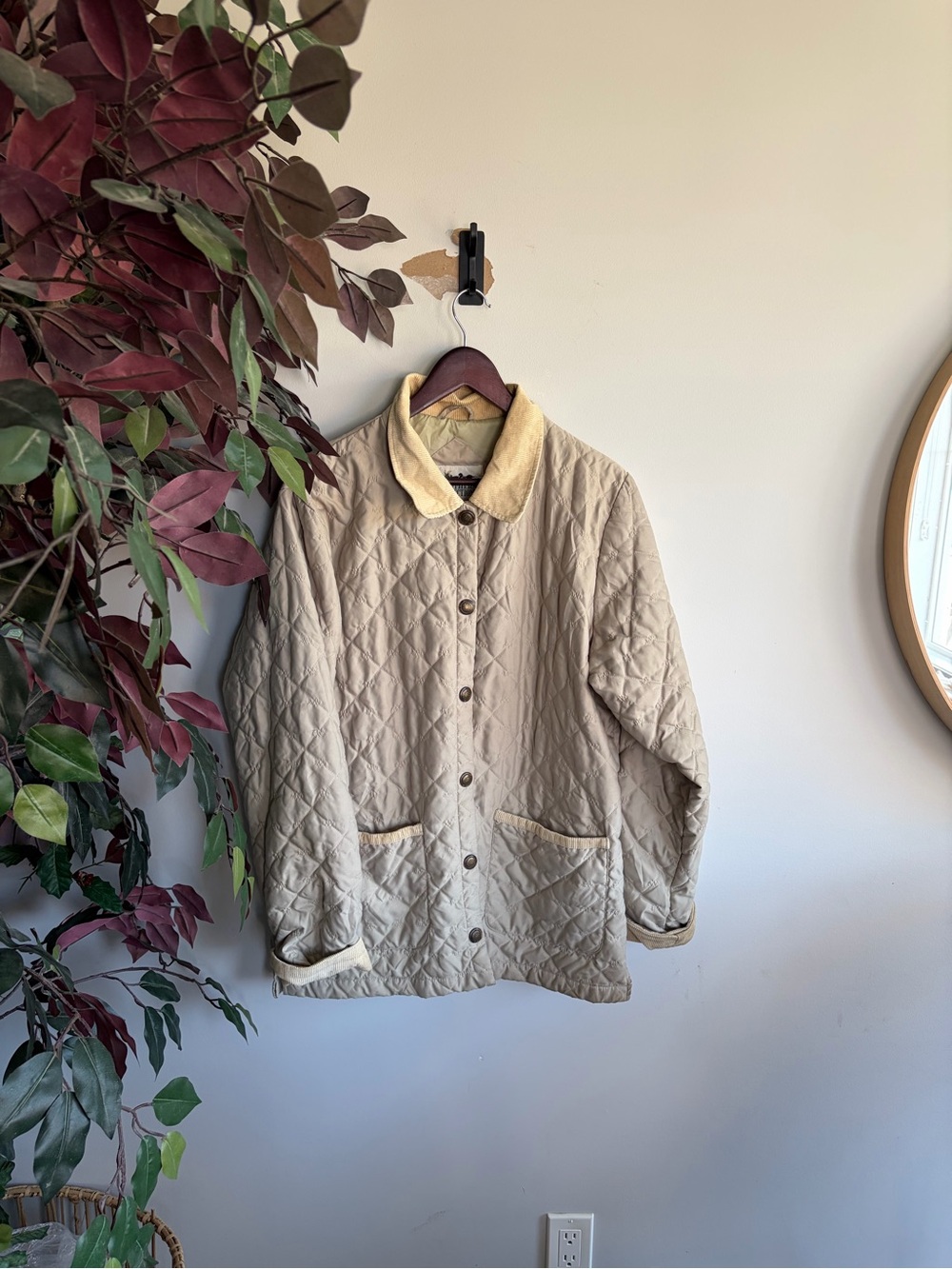 Nothern reflection Women's Quilted Sage Green Puffer Jacket with Contrast Collar
